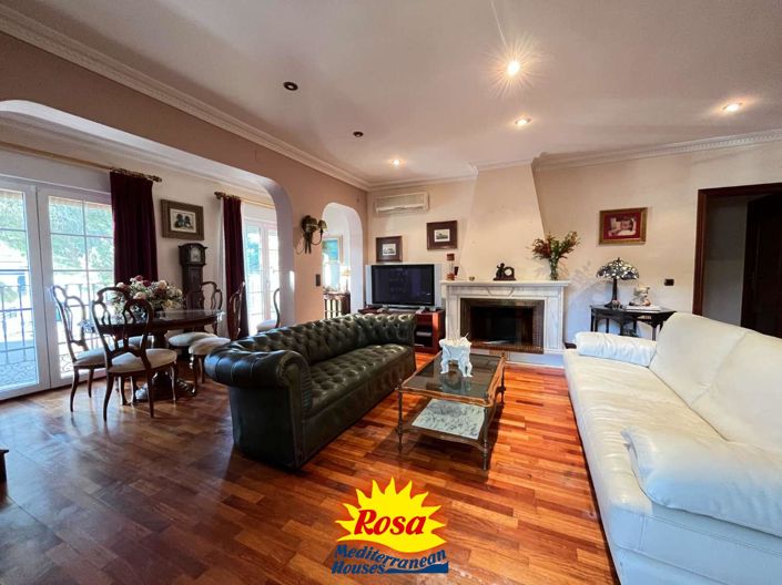 Image No.16-6 Bed Villa for sale