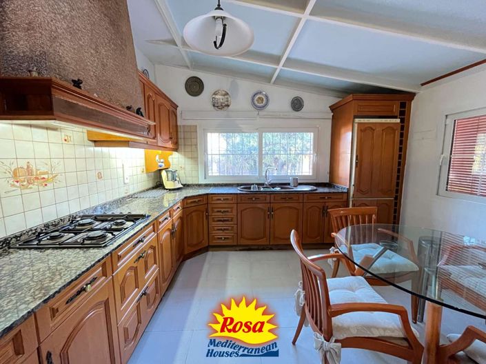 Image No.38-6 Bed Villa for sale