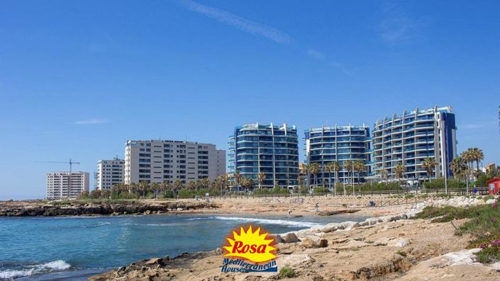 Image No.22-3 Bed Villa for sale