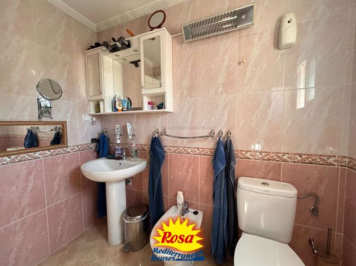 Image No.20-2 Bed Apartment for sale