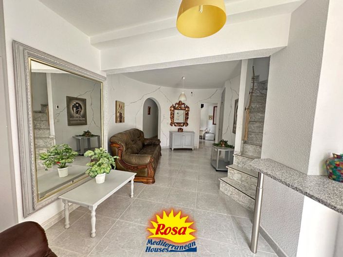 Image No.21-6 Bed Villa for sale