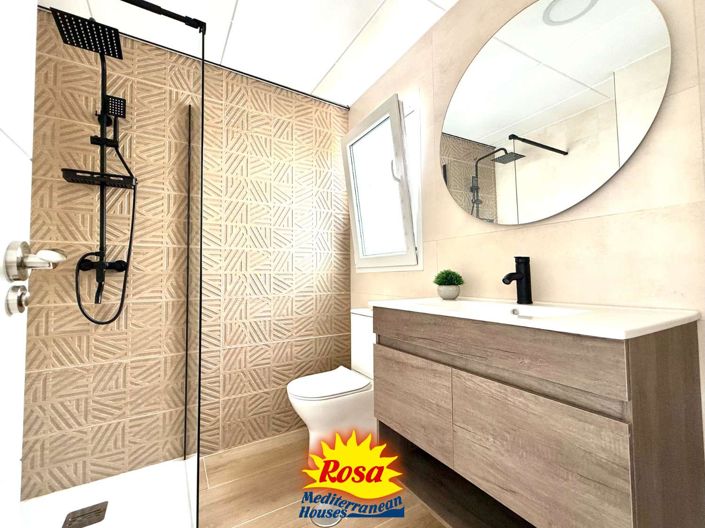 Image No.15-2 Bed Bungalow for sale