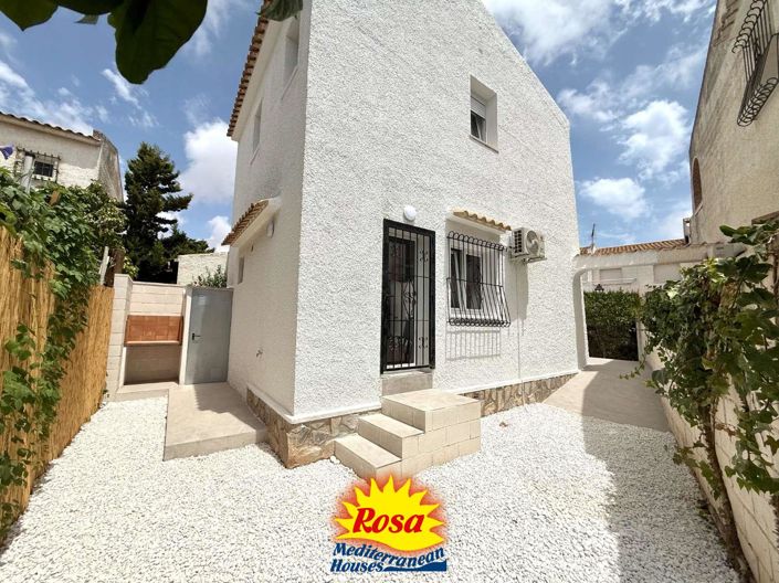 Image No.2-2 Bed Bungalow for sale