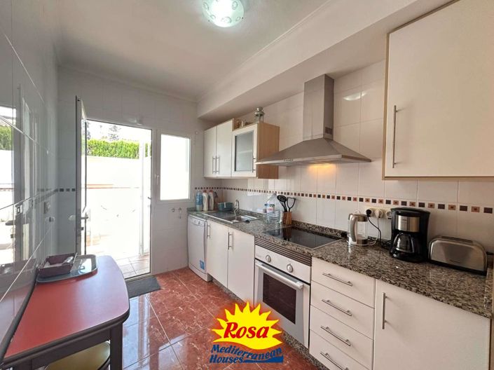 Image No.6-3 Bed Duplex for sale