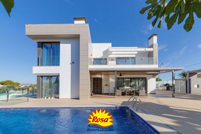 Image No.5-Villa de 3 chambres à vendre à Los Balcones