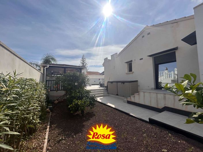 Image No.13-3 Bed Villa for sale