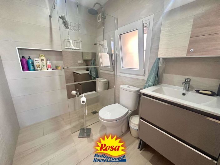 Image No.43-3 Bed Villa for sale