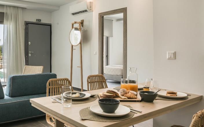 Image No.11-Villa / Détaché de 2 chambres à vendre à Karavados