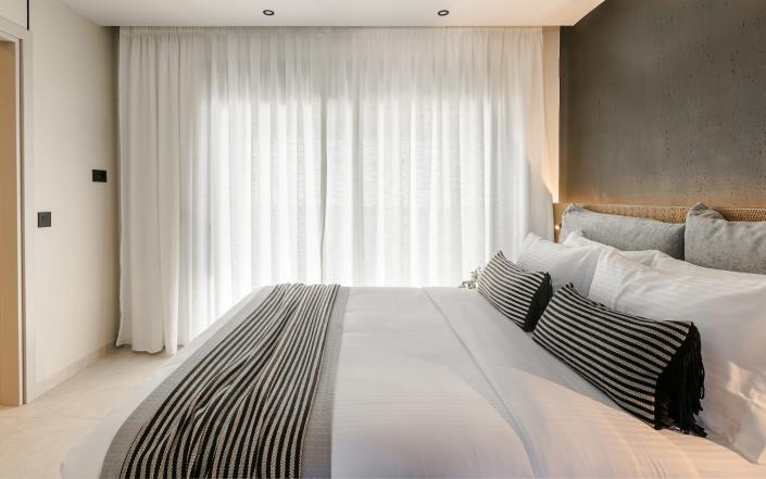 Image No.20-Commercial de 8 chambres à vendre à Pesada