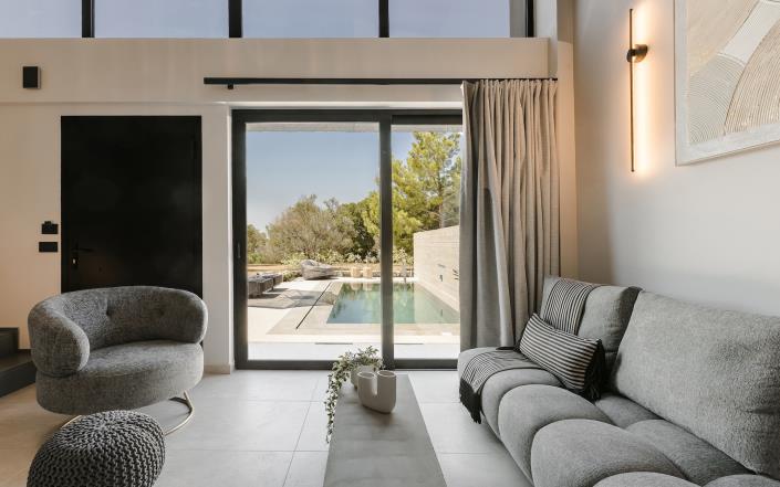 Image No.23-Commercial de 8 chambres à vendre à Pesada