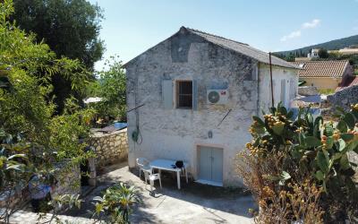 Tselendata-Renovation-Project-For-Sale-1