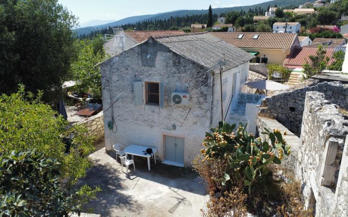 Image No.6-Chalet de 2 chambres à vendre à Tselentata