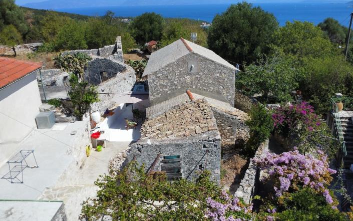 Image No.7-Chalet de 2 chambres à vendre à Tselentata