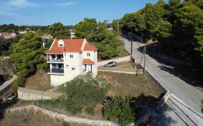 Pessada-Sea-Views-Detached-House-For-Sale-18