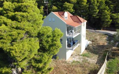 Pessada-Sea-Views-Detached-House-For-Sale-21