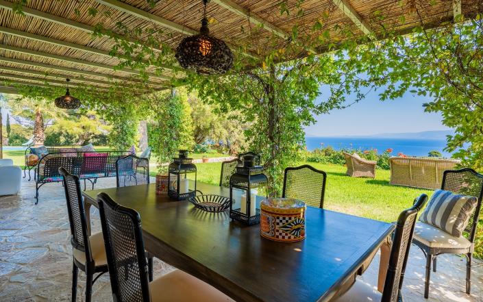 Image No.4-Manoir de 5 chambres à vendre à Mavrata