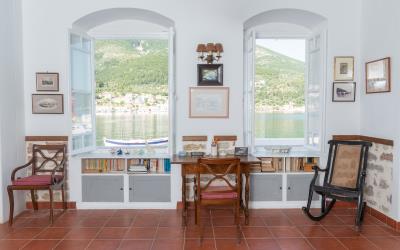 Ithaca-Exclusive-Sea-Front-Mansion-3