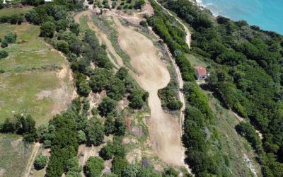 Pessada-Amazing-Coastal-Plot-7