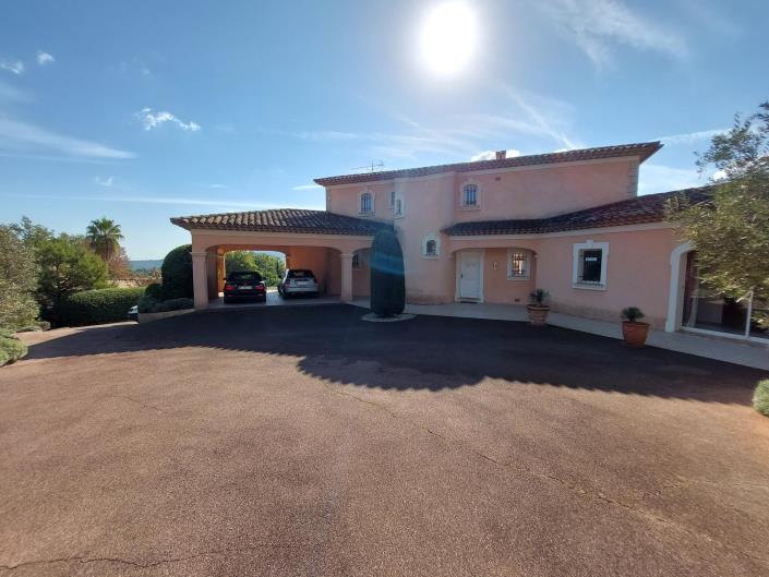 Image No.5-5 Bed Villa for sale