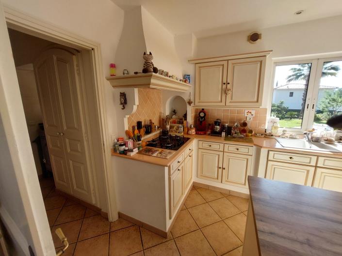 Image No.16-5 Bed Villa for sale