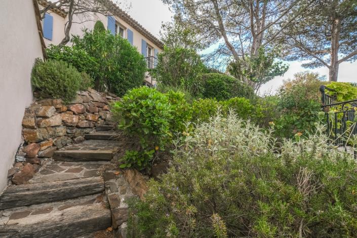 Image No.5-3 Bed House for sale