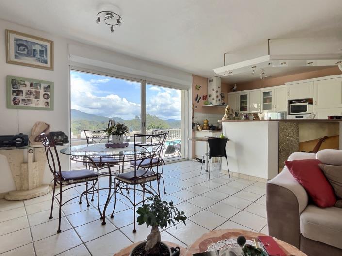 Image No.5-3 Bed Villa / Detached for sale