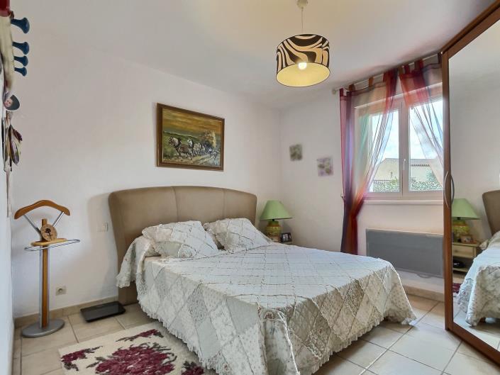 Image No.9-3 Bed Villa / Detached for sale