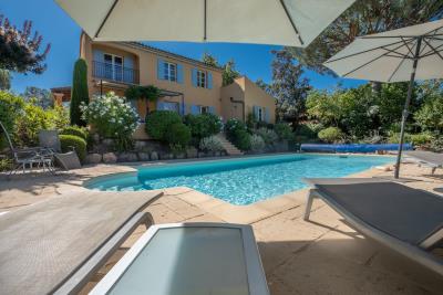 Villa-de-vacances-4-chambres-avec-piscine-privee-a-la-motte---var--45-