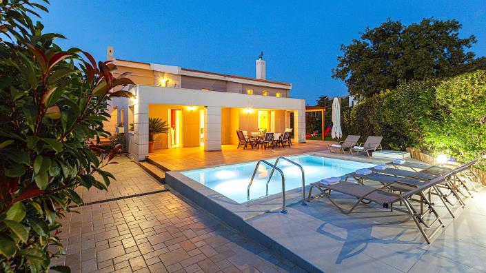 Image No.51-4 Bed Villa / Detached for sale