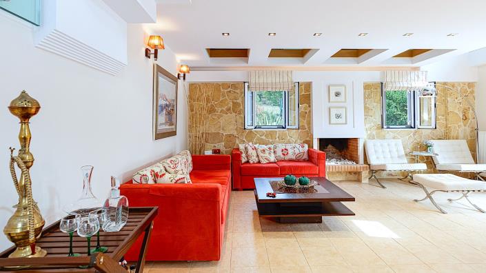 Image No.19-4 Bed Villa / Detached for sale