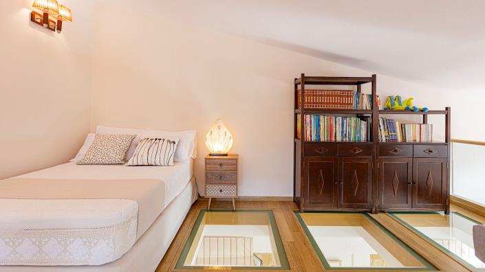 Image No.43-4 Bed Villa / Detached for sale