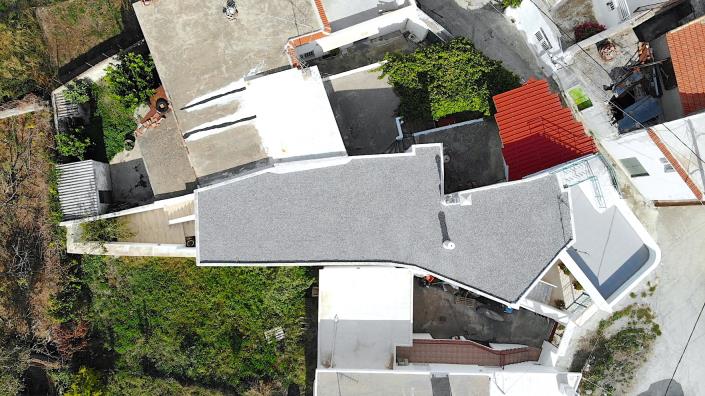 Image No.2-Maison de campagne de 4 chambres à vendre à Gerakari