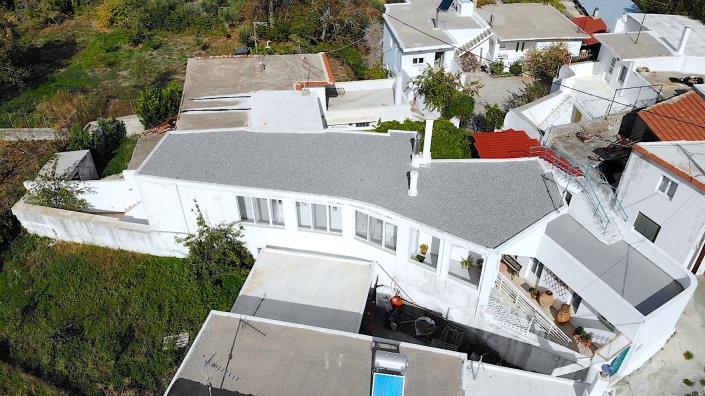 Image No.5-Maison de campagne de 4 chambres à vendre à Gerakari