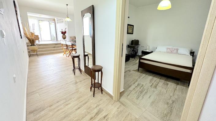 Image No.15-Maison de campagne de 4 chambres à vendre à Gerakari