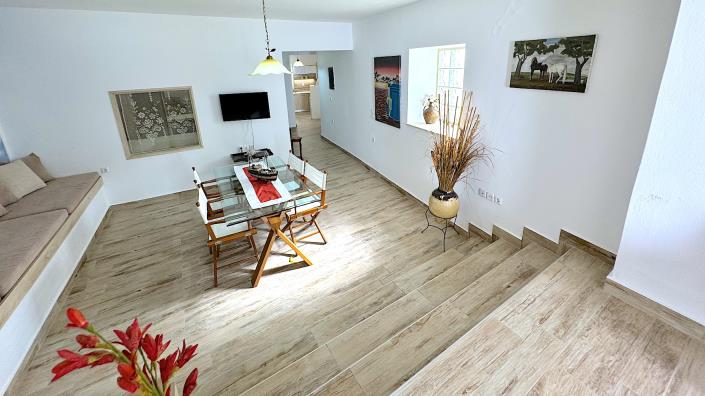 Image No.25-Maison de campagne de 4 chambres à vendre à Gerakari