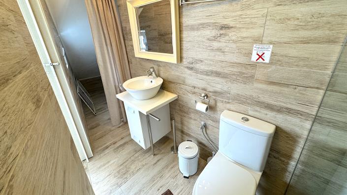 Image No.27-Maison de campagne de 4 chambres à vendre à Gerakari