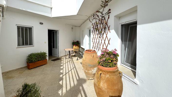 Image No.46-Maison de campagne de 4 chambres à vendre à Gerakari