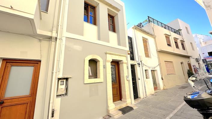 Image No.33-3 Bed Townhouse for sale