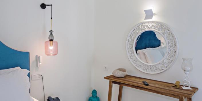 Image No.9-12 Bed Hotel for sale