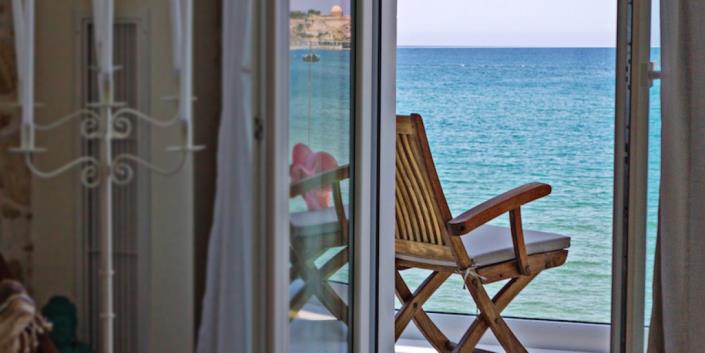 Image No.8-12 Bed Hotel for sale