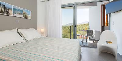 villa1-luxury-detached-sea-view-business-swimming-pool-rethymno-crete-11