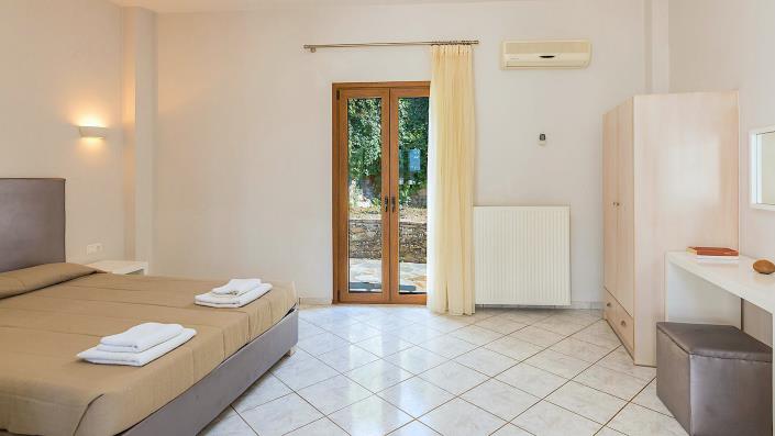 Image No.14-Villa / Détaché de 6 chambres à vendre à Arkardi