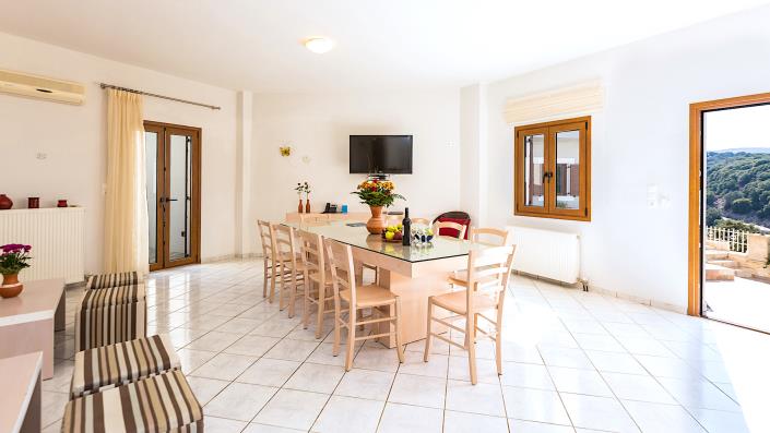 Image No.17-Villa / Détaché de 6 chambres à vendre à Arkardi