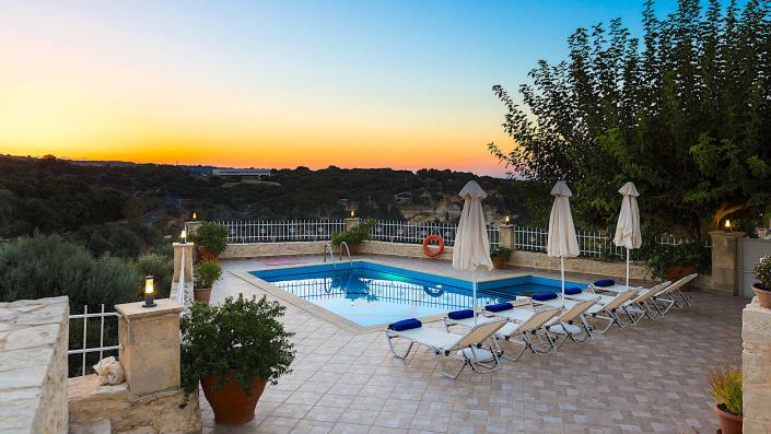 Image No.34-Villa / Détaché de 6 chambres à vendre à Arkardi