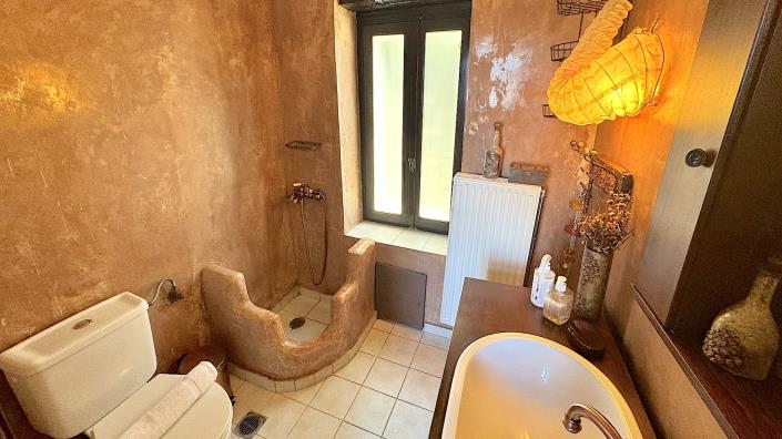 Image No.33-5 Bed Villa / Detached for sale