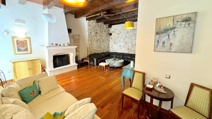 Image No.9-3 Bed Villa / Detached for sale