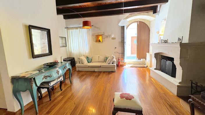 Image No.10-3 Bed Villa / Detached for sale