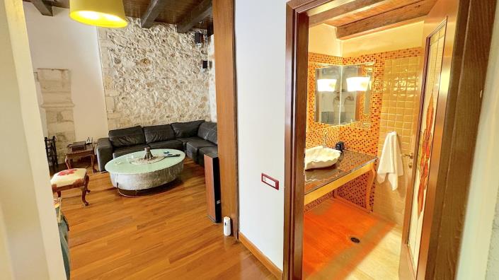 Image No.14-3 Bed Villa / Detached for sale