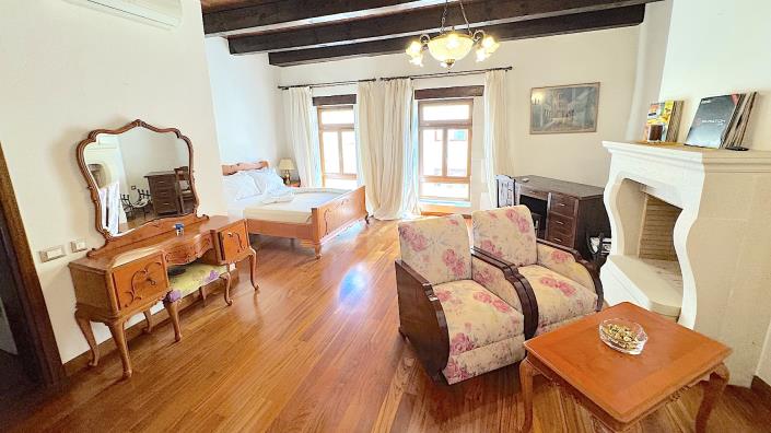 Image No.24-3 Bed Villa / Detached for sale