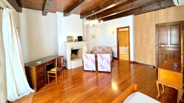 Image No.27-3 Bed Villa / Detached for sale